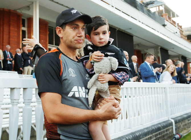 New Zealand's Ross Taylor wears a disappointed look after the final