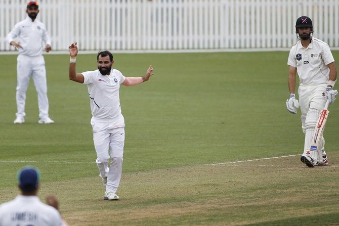 Mohammed Shami appeals for leg before during New Zealand XI's first innings
