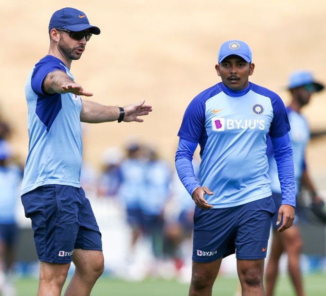 India's strength and conditioning coach Nick Webb puts Prithvi Shaw through his paces.