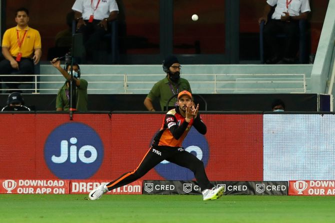 Manish Pandey takes the catch to dismiss Shane Watson