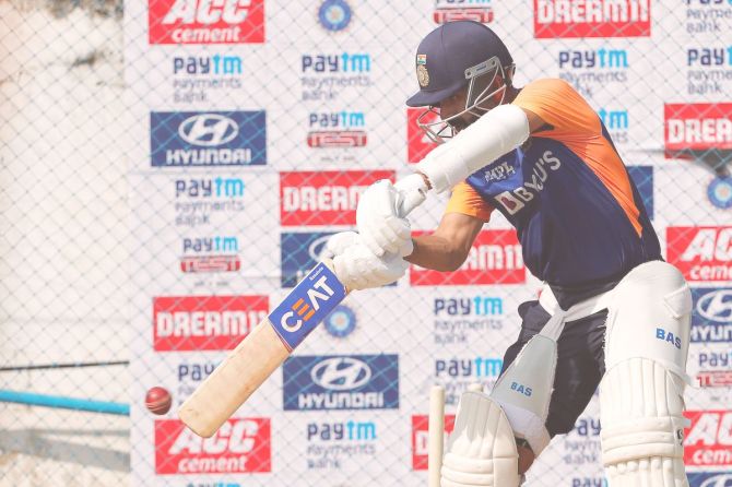 Ajinkya Rahane bats in the nets ahead of the 2nd Test in Chennai