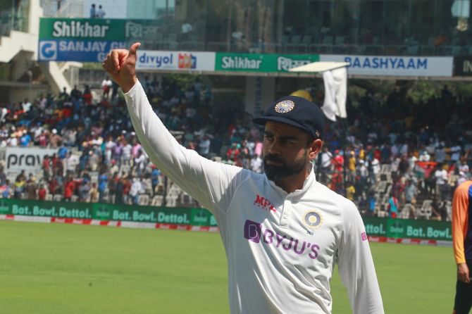 India’s captain Virat Kohli acknowledges the applause from the crowd after victory over England on Tuesday, Day 4 of the second Test