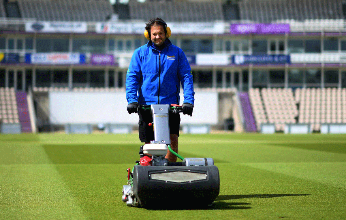 Southampton curator Simon Lee said: said: 'The forecast is looking okay, the pitches dry out very quickly here as we do have some sand mixed into our cricket loam, which helped it hold together when the pitches were re-laid some 10 years ago, but it can help it spin as well.'