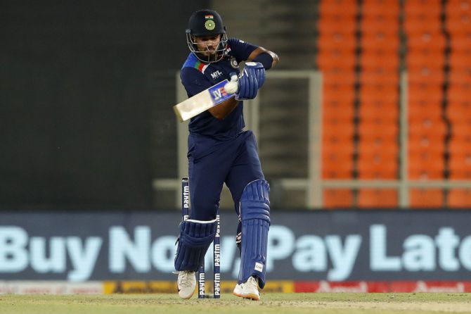 Shreyas Iyer hit four fours in his 30 off 23 balls