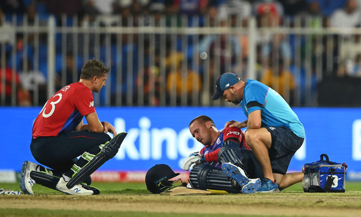 England's Jason Roy receives medical attention during the match agains South Africa