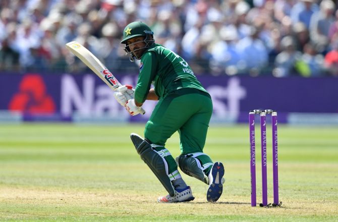 Former captain Sarafraz Ahmed replaced Azam Khan in Pakistan's squad for the T20 World Cup, beginning in the UAE and Oman on October 17.