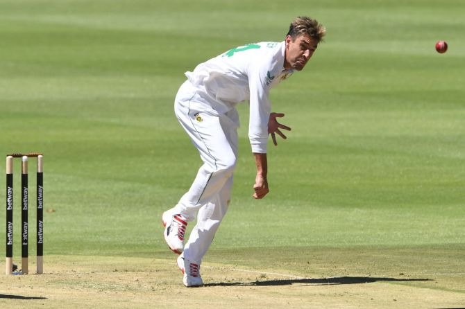 South Africa's Duanne Olivier bowls during Day 1 of the second Test against India, at the Imperial Wanderers Stadium in Johannesburg, on Monday. 