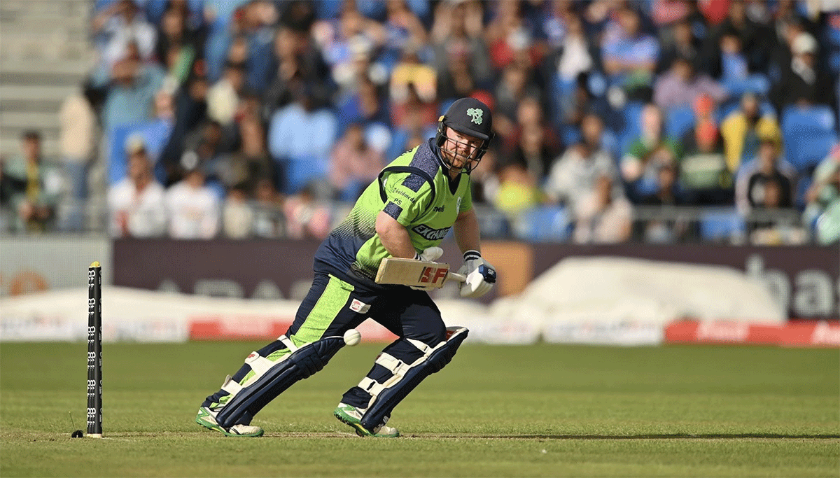 Opener Paul Sterling gave Ireland a good start with a quick 40