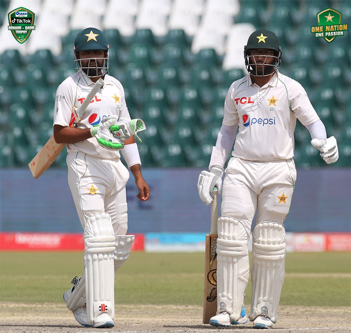 Babar Azam and Imam-ul-Haq put in the grind in the first session of play on Day 5