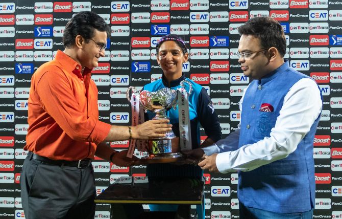 BCCI President Sourav Ganguly and Secretary Jay Shah present the My11Circle WT20 Challenge trophy to Supernovas captain Harmanpreet Kaur.