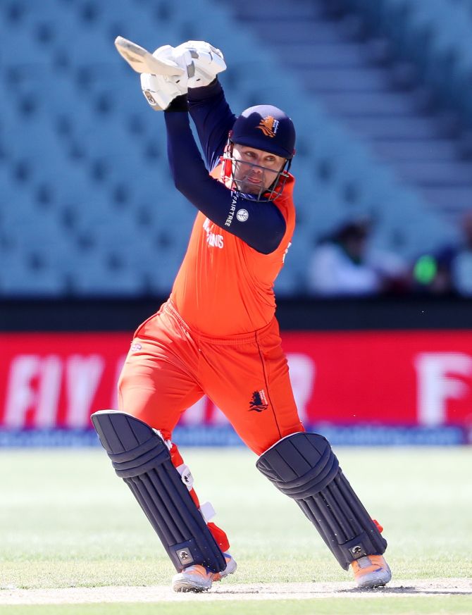 Opener Stephan Myburgh gave the Netherlands a good start, scoring 37 off 30 ball, including 7 fours.