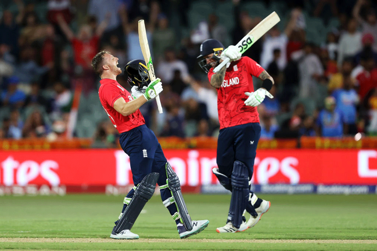 Jos Buttler and Alex Hales are ecstatic after their victory over India in Adelaide on Thursday