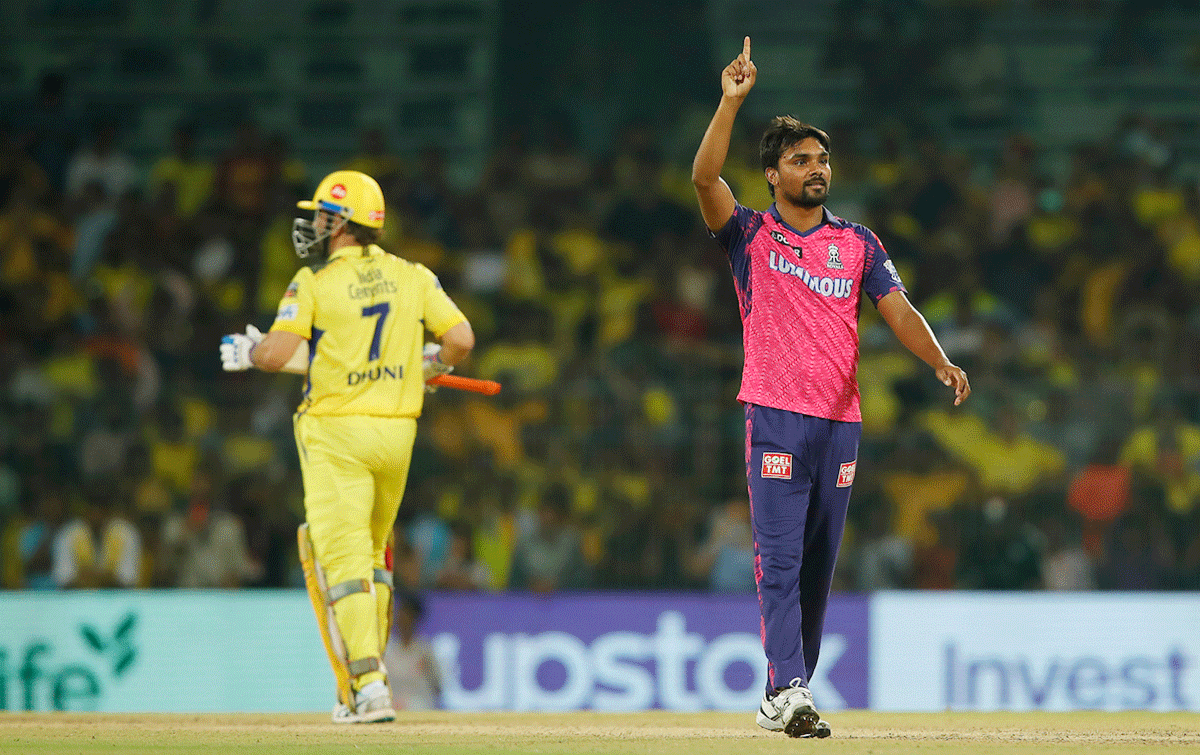 Sandeep Sharma celebrates on leading Rajasthan Royals to victory off the final ball of the innings and keep CSK three short 