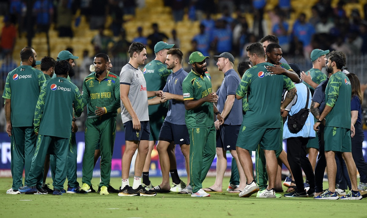 South Africa's players celebrate after victory