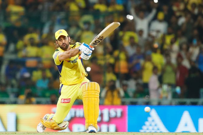 Mahendra Singh Dhoni went on a six-hitting spree while scoring 28 off just 9 balls as Chennai Super Kings posted a fighting 176 for 6 in the IPL match against Lucknow Super Giants on Friday.
