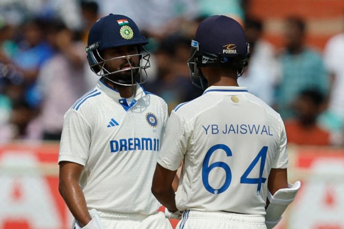 India's Yashasvi Jaiswal and Shreyas Iyer put on a 90-run stand 