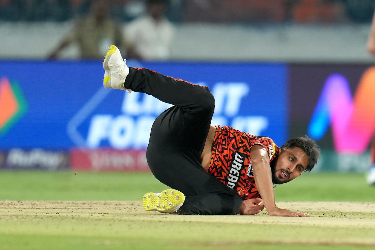 Umran Malik takes a tumble on his follow through 