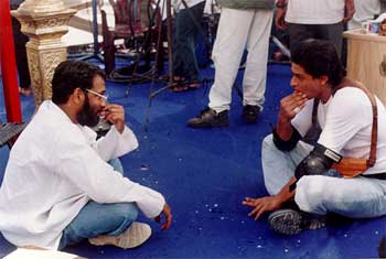 Shashilal Nair and Shah Rukh Khan on the sets of One Two Ka Four