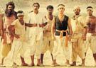 Lagaan: Aamir Khan with his team  