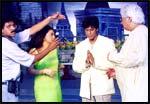 Aziz Mirza (right) directs Shah Rukh and Juhi in Phir Bhi Dil Hai Hindustani