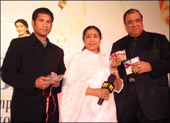 Sachin Tendulkar, Asha Bhosle and Vijay Lazarus