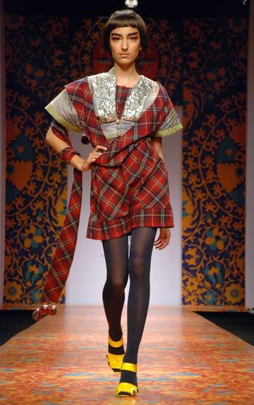 Ritu Kumar Fashion Show at LIFW 2009