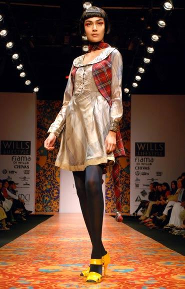 Ritu Kumar Fashion Show at LIFW 2009