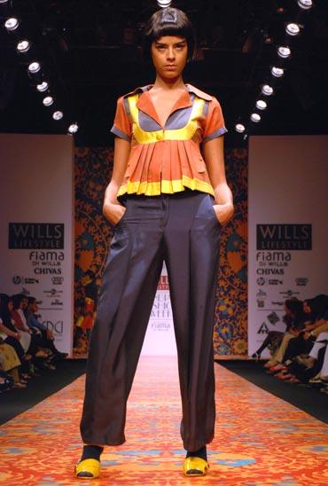 Ritu Kumar Fashion Show at LIFW 2009