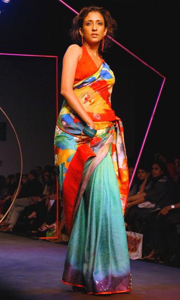 Satya Paul Fashion Show at LIFW 2009