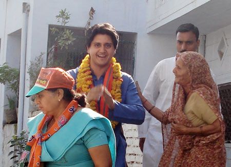 Akshay Bhansali campaigns for his mother Yashodhara Raje in Gwalior in 2009. Photograph: Seema Pant/Rediff.com