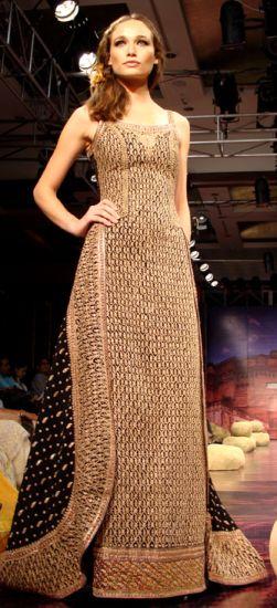 evening gowns by ritu kumar