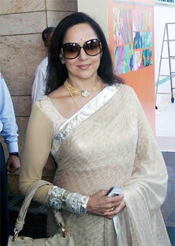 Hema Malini spotted at the Lakme fashion Week