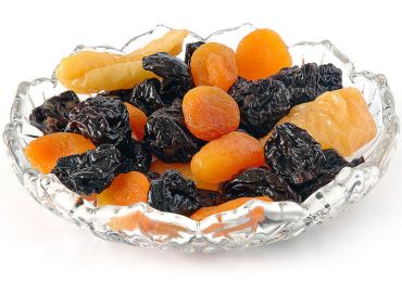 Dried fruit is an easy source of iron