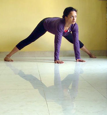 Prasarita padottanasana (Wide-legged spread angle pose)