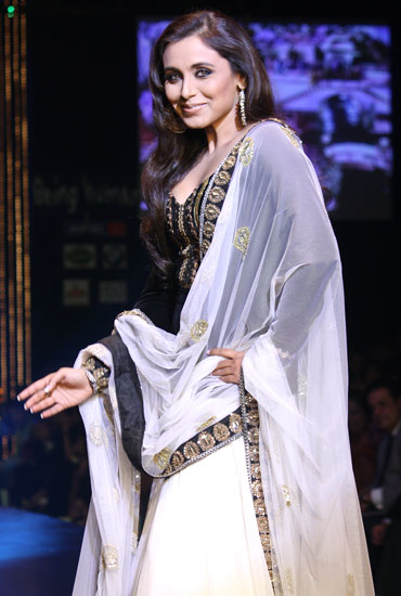 Rani Mukherjee for Salman Khan at the HDIL India Couture Week