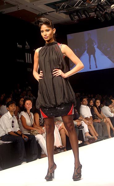 Model Nicole Faria showcases Arjun Agarwal's creation