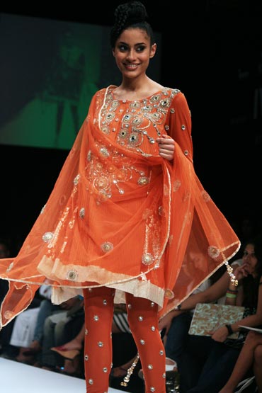 A model in a Payal Singhal creation.