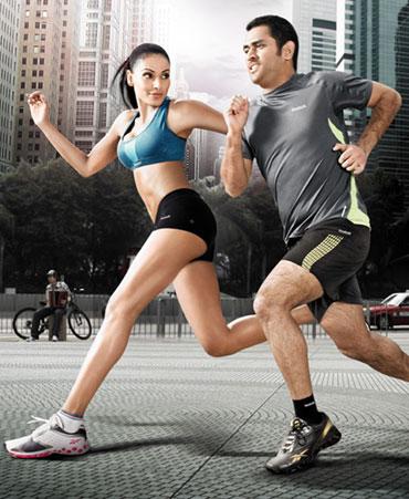 Bipasha Basu and M S Dhoni in the Reebok ad.