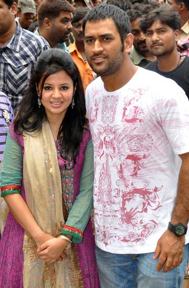 Sakshi and Mahendra Singh Dhoni