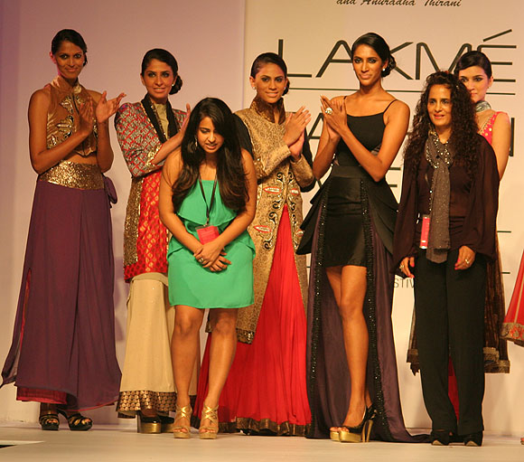 Anuradha (in green) and Nandita Thirani (extreme right)
