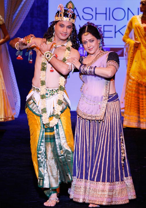 Hema Malini Nude - Don't Miss: The Radha-Krishna romance on the catwalk! - Rediff Getahead