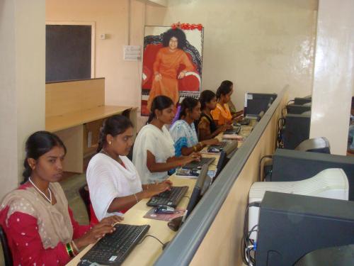 Employees working at Rural Shores' Puttaparthy centre