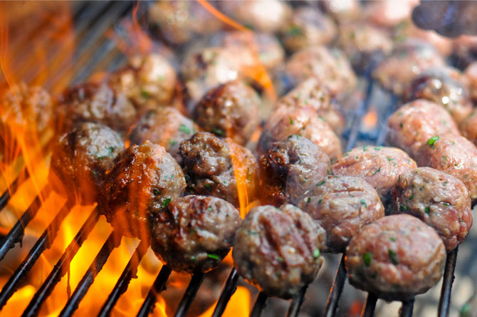 Grilled Meatballs 