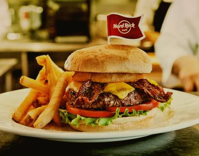Hard Rock Cafe's Legendary 10oz burger
