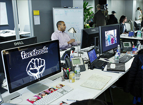 Absence of cubicles is a key feature of the Facebook office