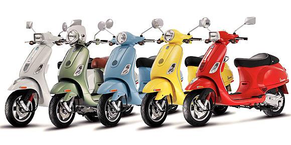 vespa scooty cost