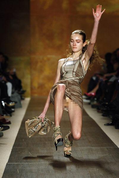 Oops catwalk Valentino sends