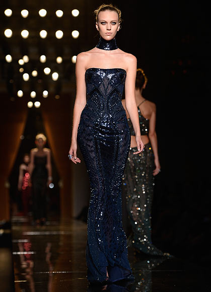 PICS: Versaces lingerie-inspired line opens Paris FW 