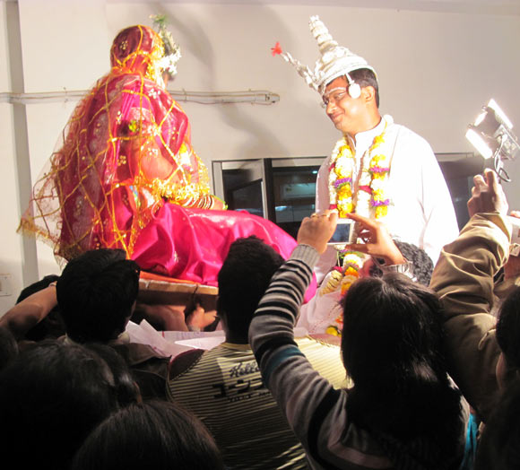 Sanjay Bardhan and his wife Sarita Das