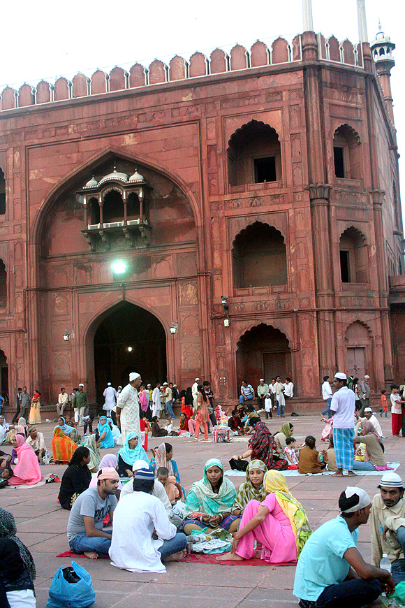 Delhi's Jama Masjid is THE place to visit during Ramzan